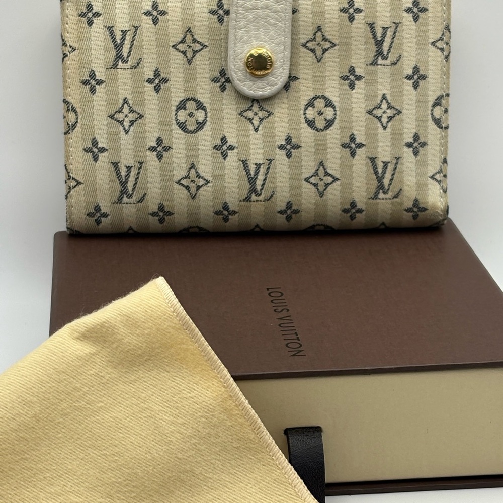 Louis Vuitton Monogram Mini Lin Porte Minnie Billets Viennois M95659